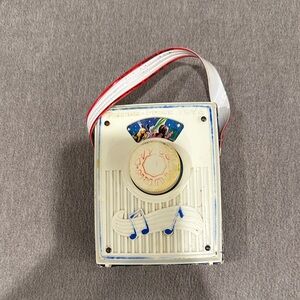 Fisher-Price Classic Music Player - White and Red pocket radio